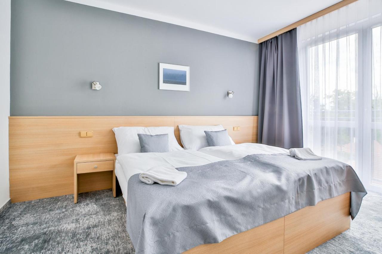 Lh Parkhotel Hluboka Nad Vltavou Congress & Wellness Экстерьер фото
