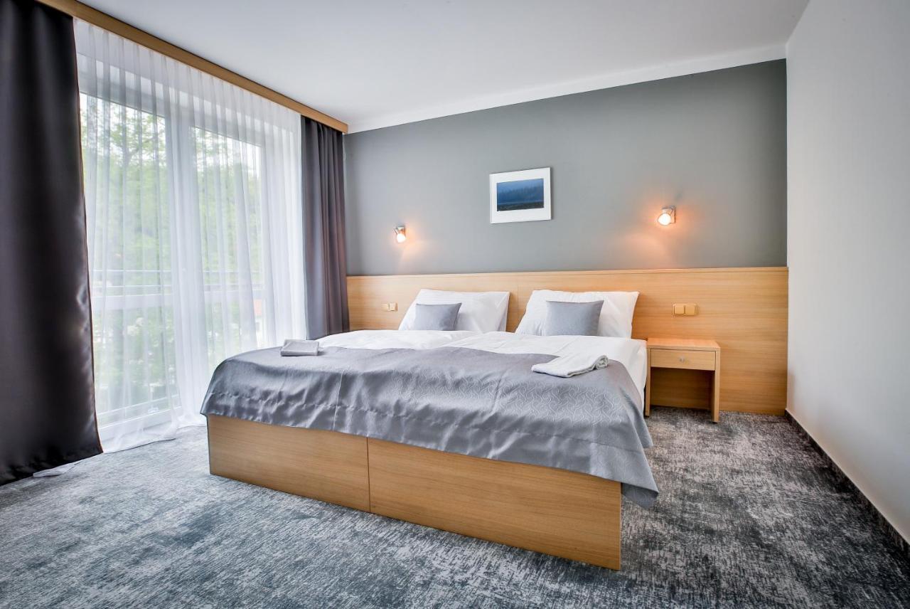 Lh Parkhotel Hluboka Nad Vltavou Congress & Wellness Экстерьер фото